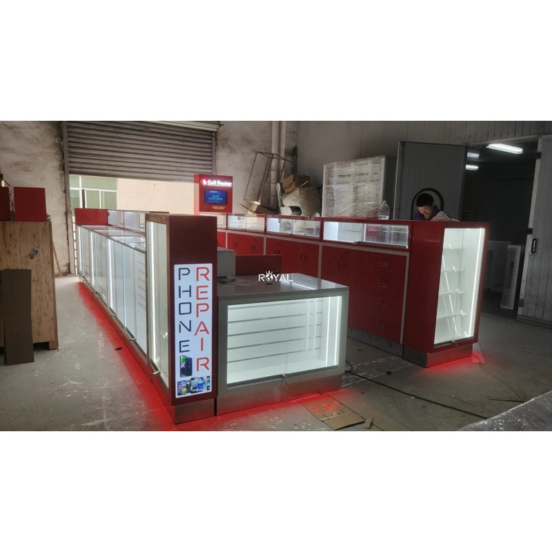 Kiosk z akcesoriami do telefon – Phone Accessories Design Shop recenzja i cena